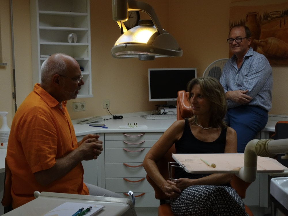 SOLO Prophylaxe - Zahnarztpraxis in Weinsberg - Dr. Thomas Weber